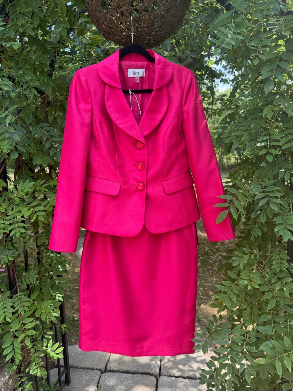 Le Suit Vibrant Hot Pink Women's Jacket Liner